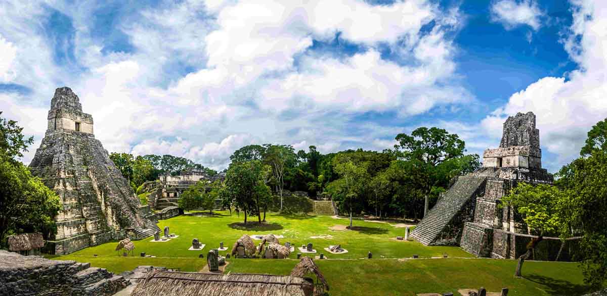 Di tích cổ đại Tikal