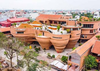 Toàn cảnh bảo tàng gốm Bát Tràng