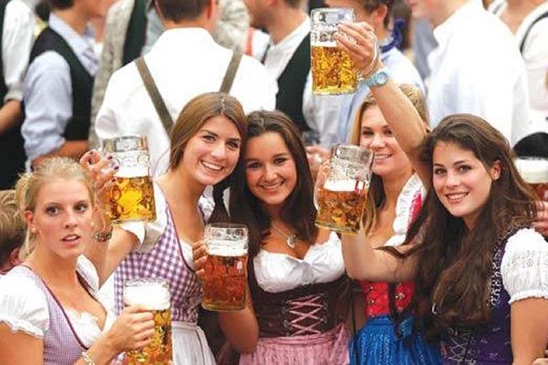 Lễ hội bia Oktoberfest 