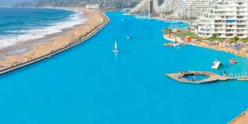 Bể bơi San Alfonso del Mar