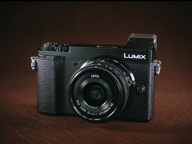 máy ảnh du lịch Panasonic Lumix GX9