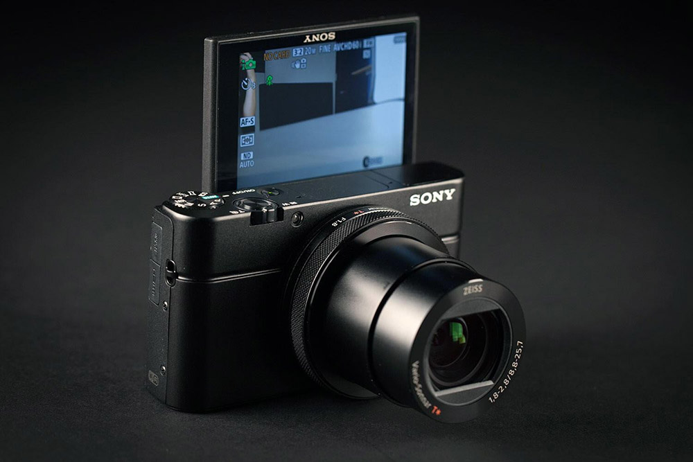 máy ảnh Sony Cyber-shot RX100 IV
