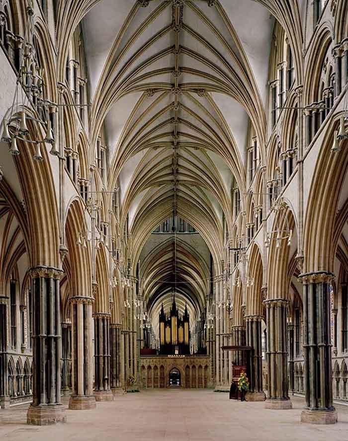 Mái vòm có gân trong các công trình Gothic
