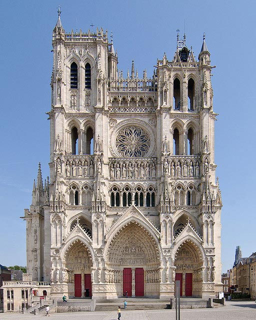 Nhà thờ Gothic Amiens