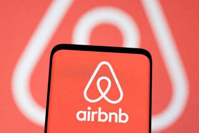 Giá cổ phiếu của Airbnb