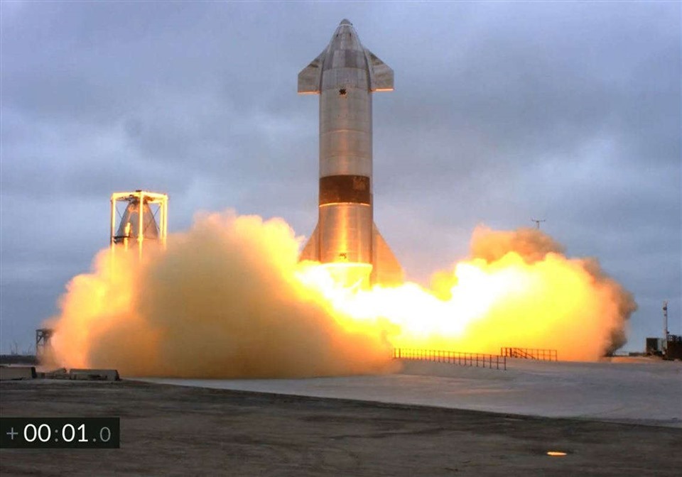 Starship SN-15 của SpaceX được đẩy bằng khí mêtan để cất cánh