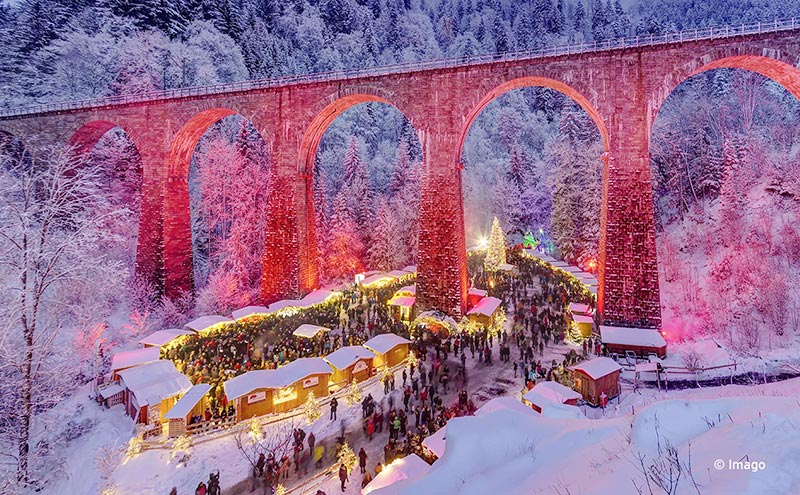 The Christmas market in the Ravenna Gorge 
