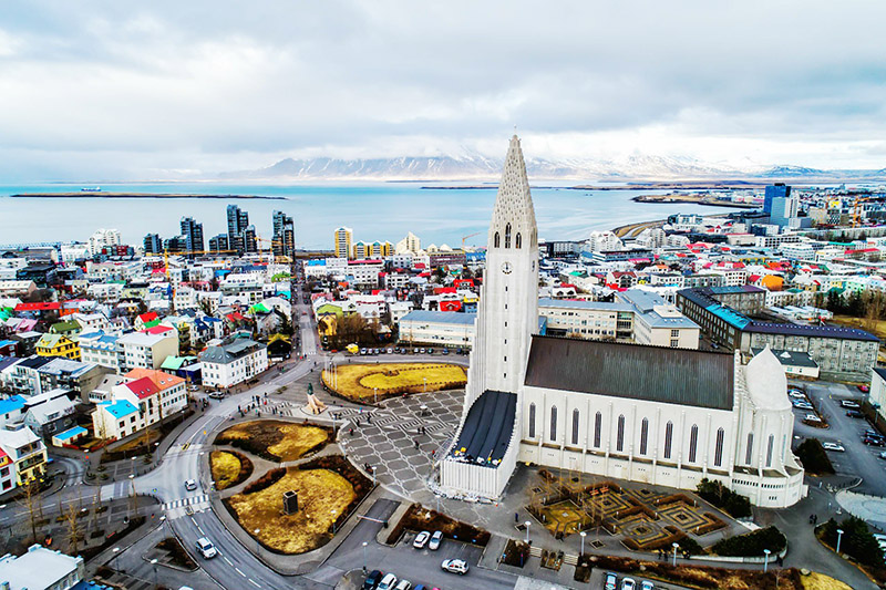 Nhà thờ Hallgrímskirkja Iceland