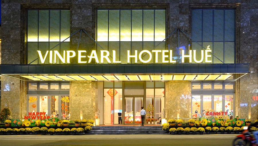 Meliá Vinpearl Hue, central location overlooking the River Huong.