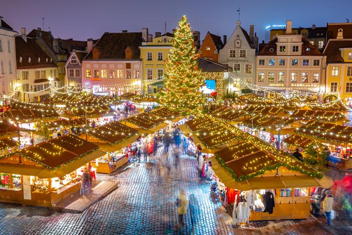 Around the Tallinn Christmas tree, dozens of small wooden stalls are set up selling all kinds of Christmas items and gifts.