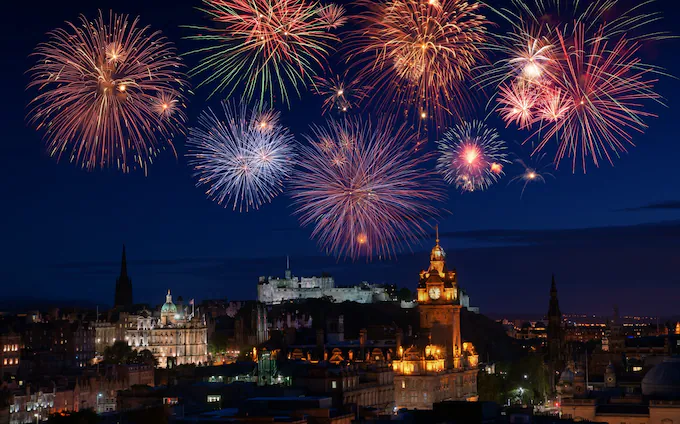 Edinburgh New Year's Eve Fireworks - Hogmanay Street Party