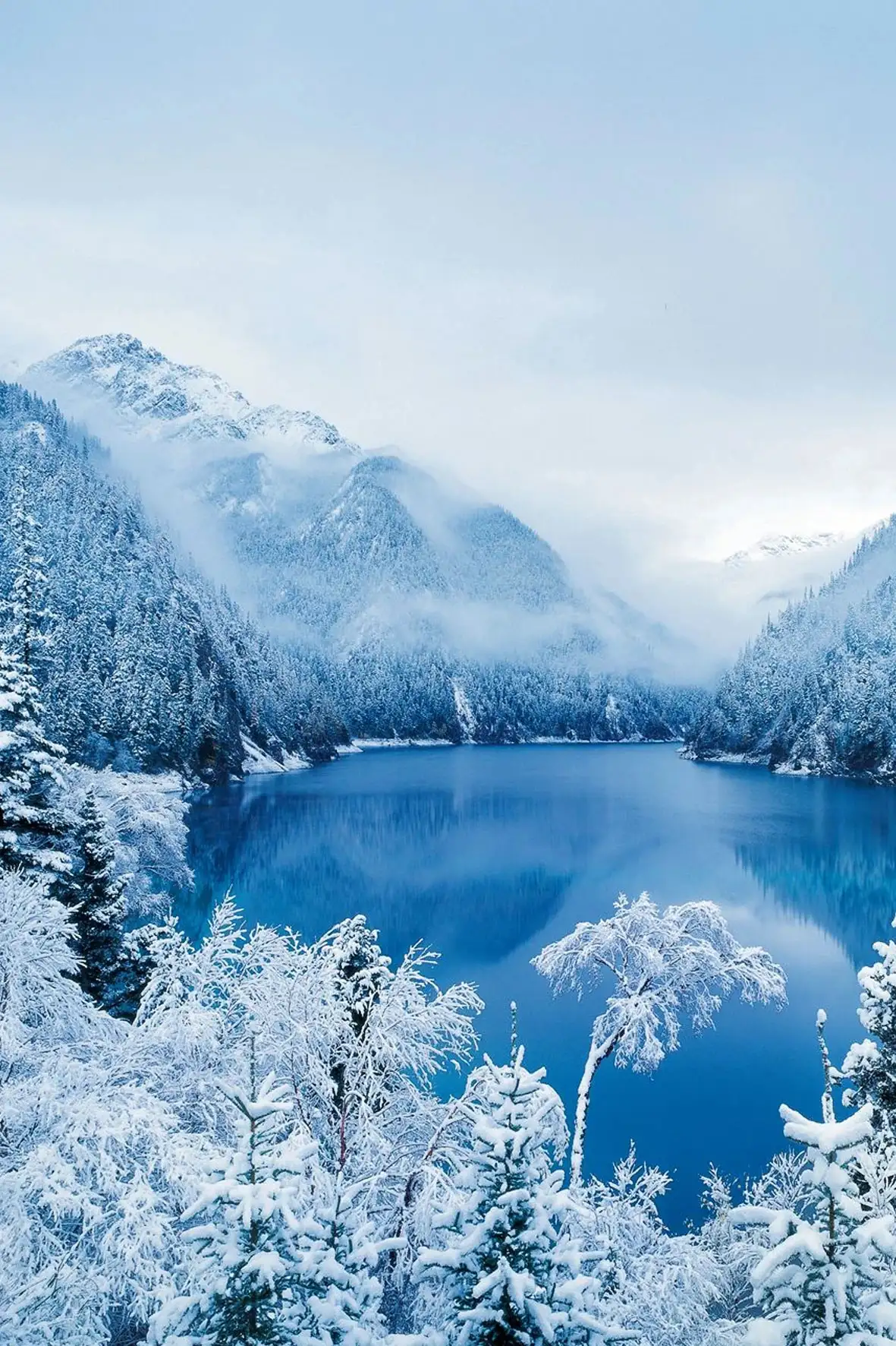 Sichuan - Jiuzhaigou in snow