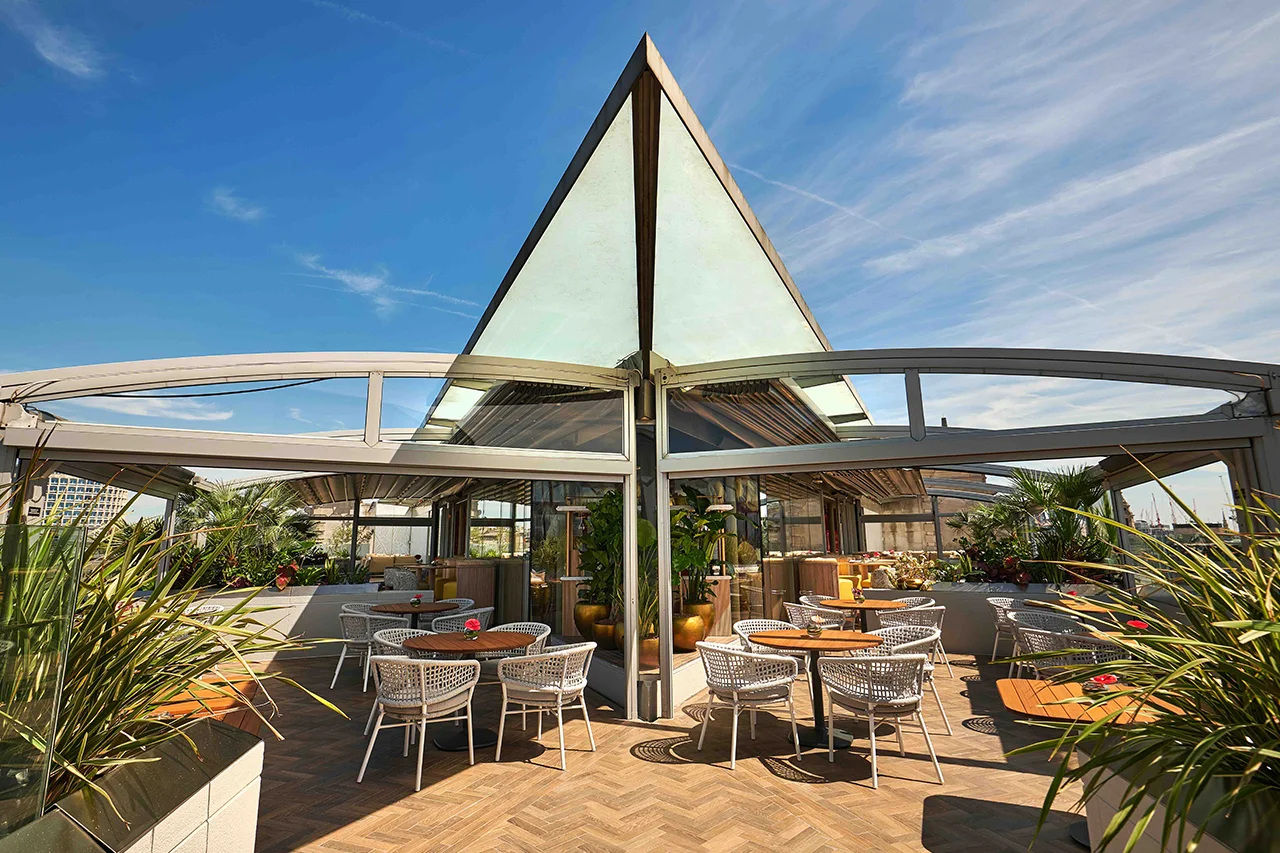 Radio Rooftop - The Best Rooftop bar In London 