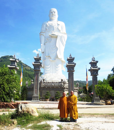 Tong Lam Lo Son Pagoda Nha Trang