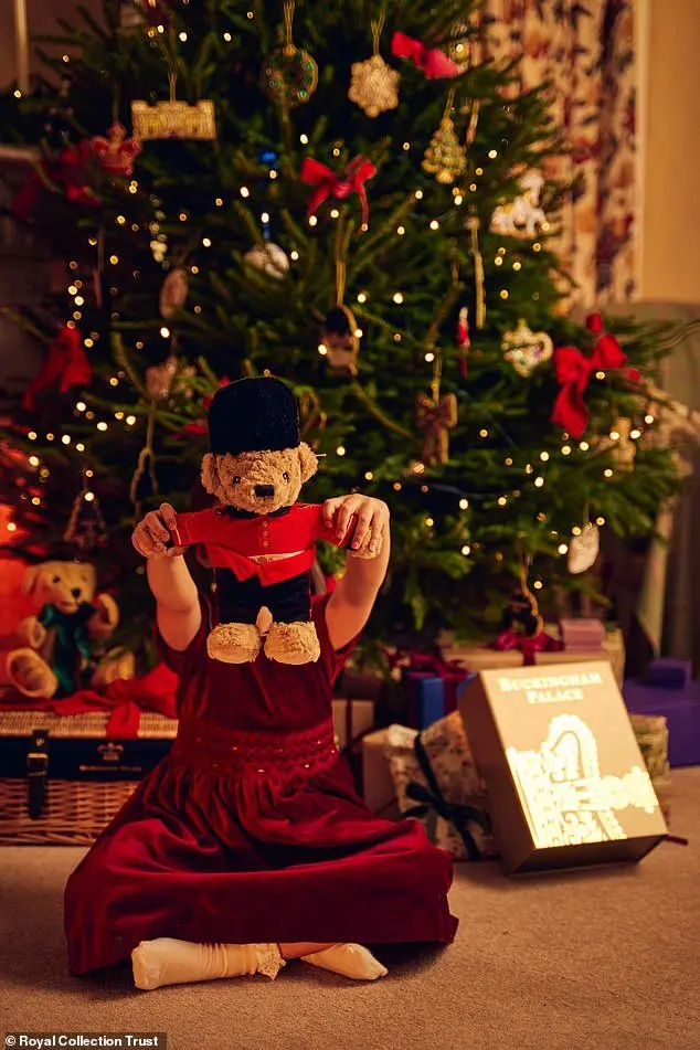 Buckingham Palace's First-Ever Christmas Market!